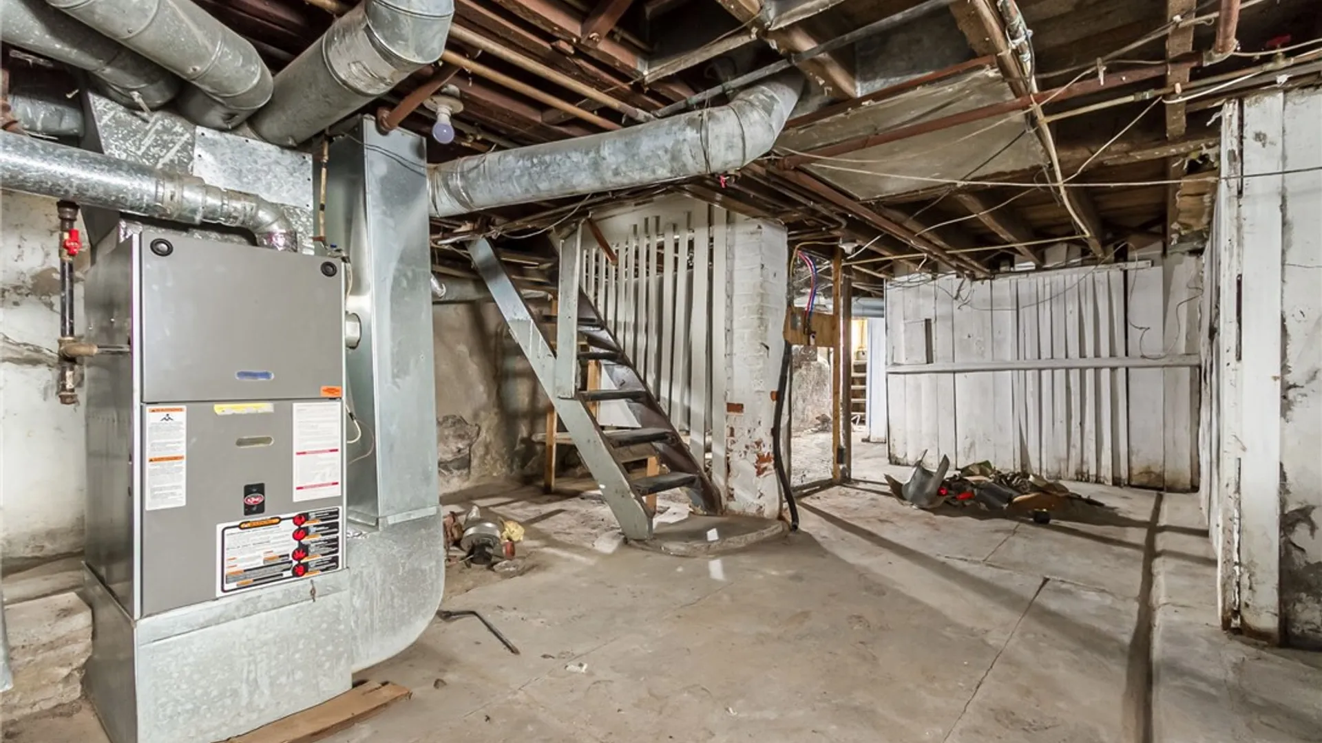 Property at 128 Cameron St, Rochester, NY 14606 18