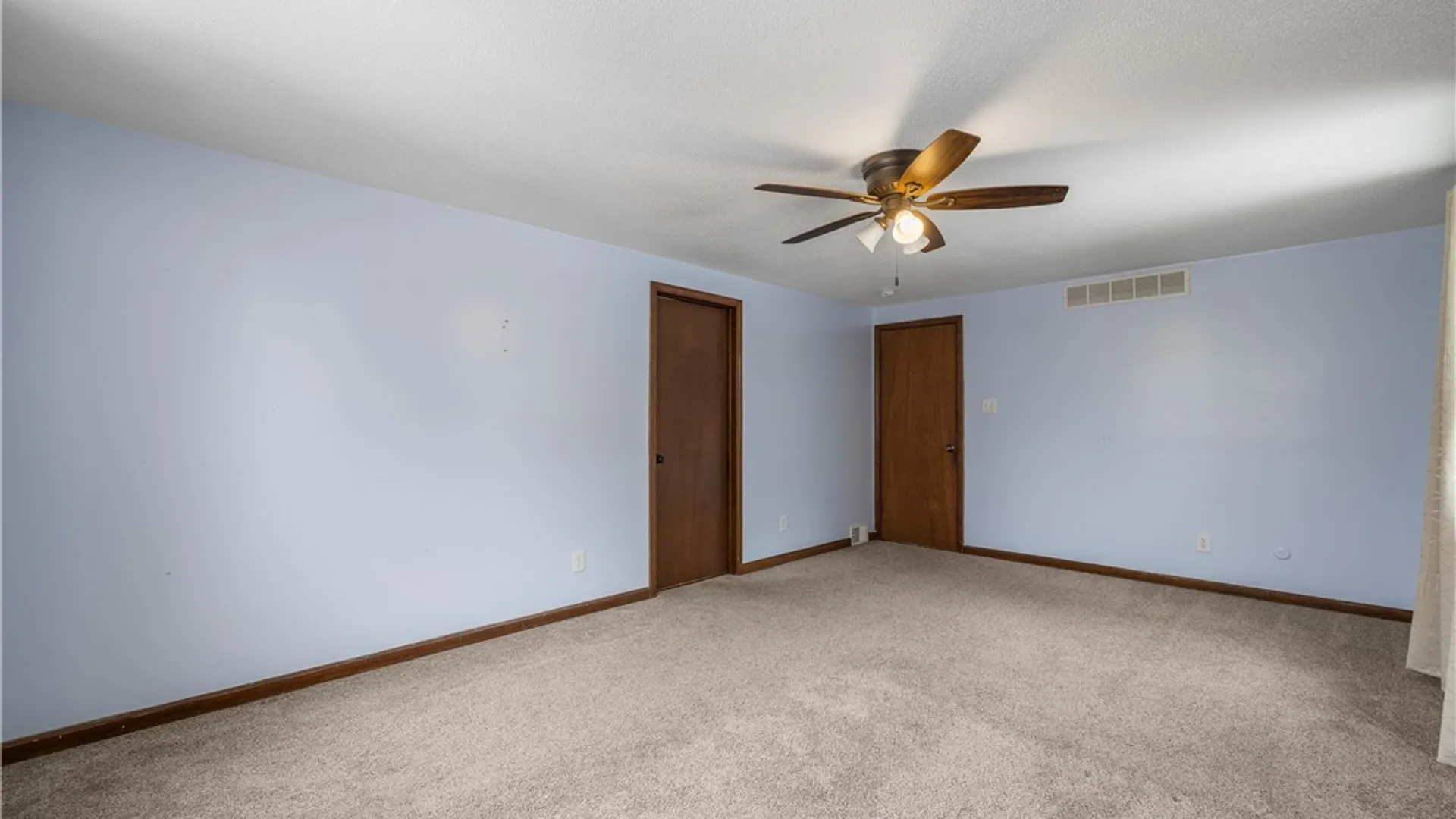 Property at 1043 Ridge Road, Lewiston, NY 14092 32