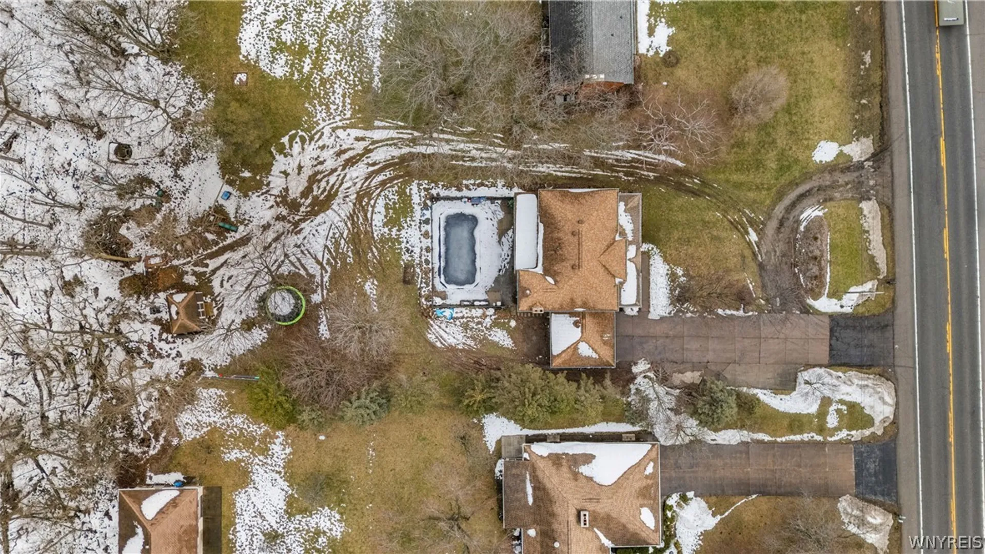 Property at 1043 Ridge Road, Lewiston, NY 14092 46