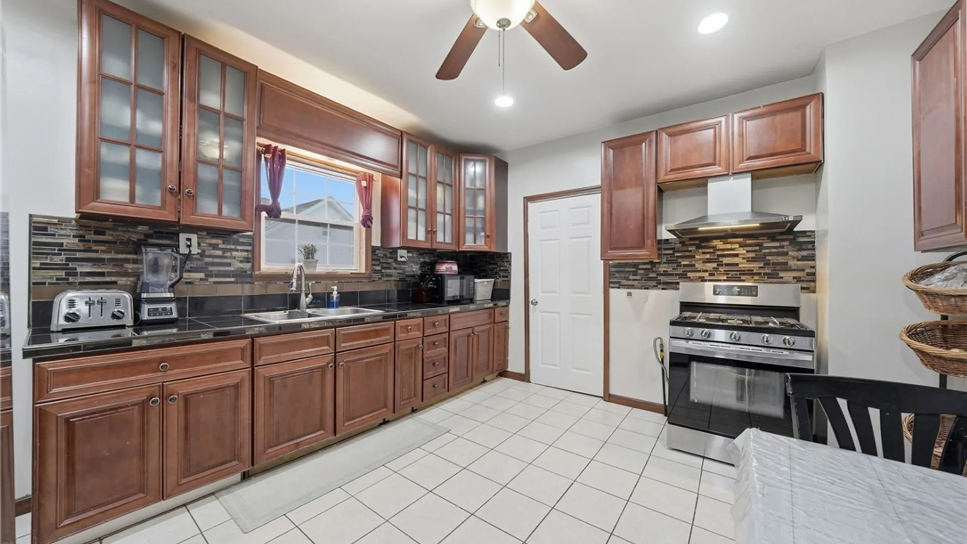 Property at 24 Pearl Avenue, Lackawanna, NY 14218 29