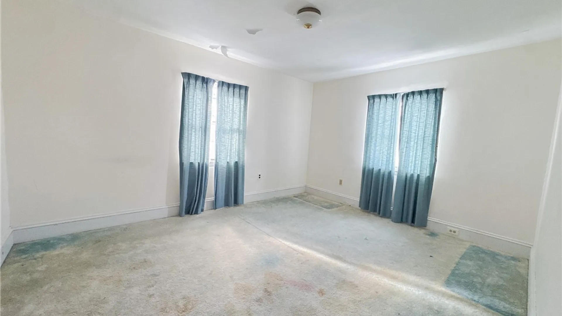 Property at 130 Park Place, Auburn, NY 13021 13