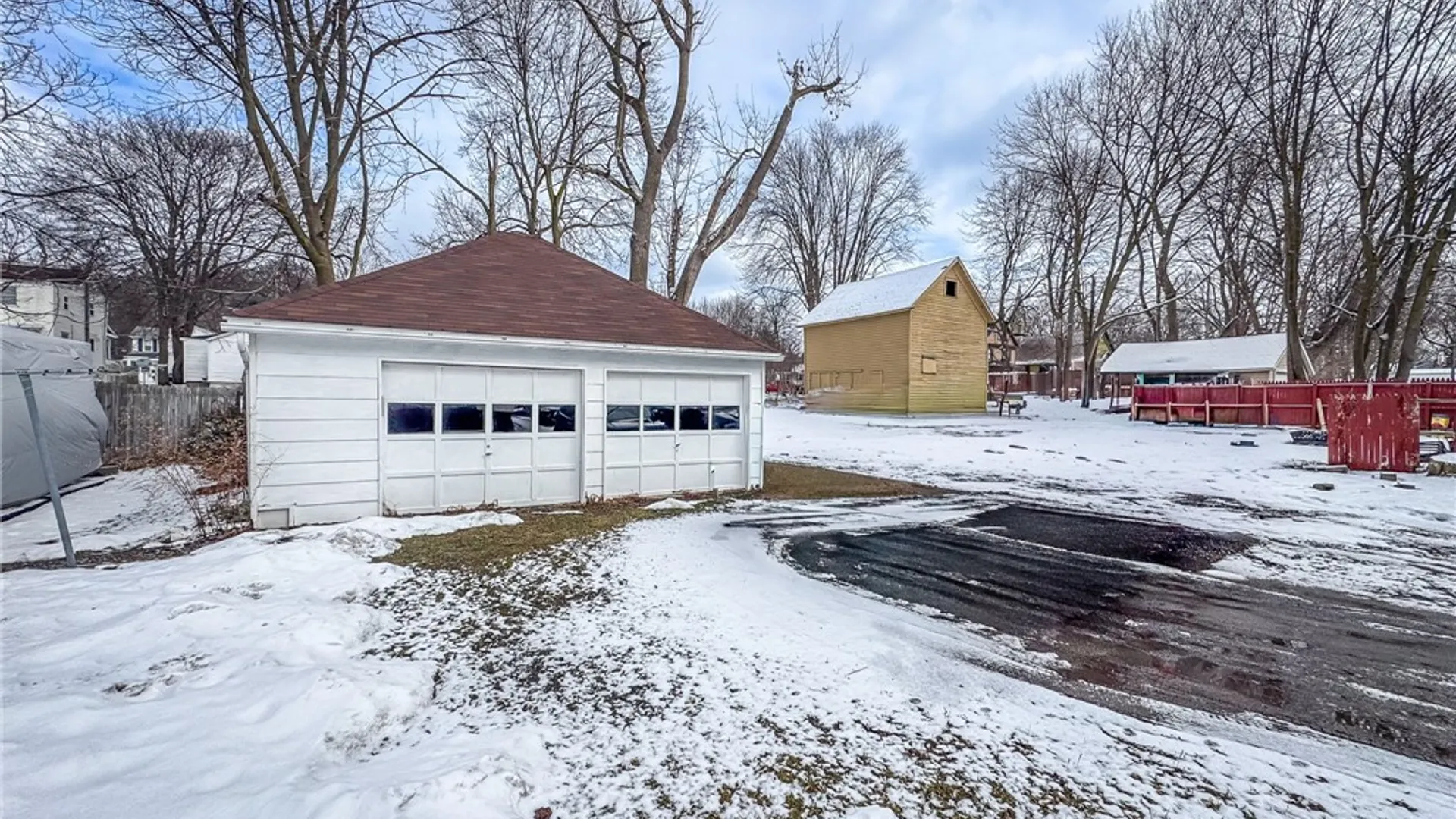 Property at 130 Park Place, Auburn, NY 13021 3