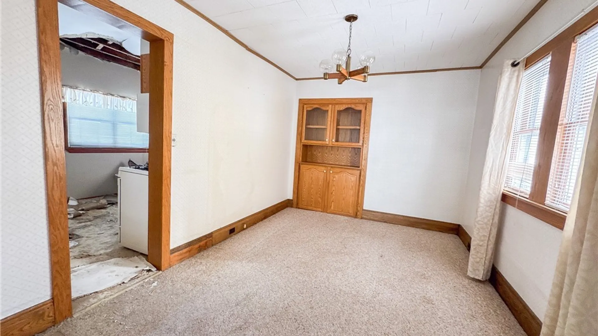 Property at 130 Park Place, Auburn, NY 13021 8