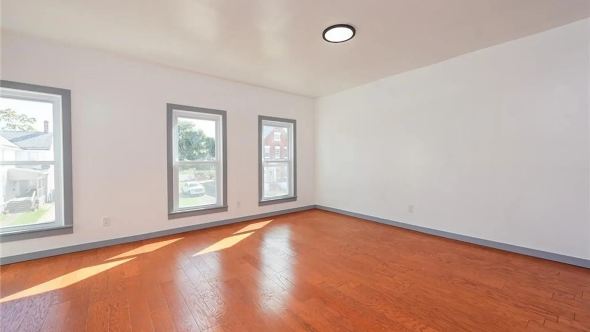 Property at 30 Glenwood Avenue, Buffalo, NY 14209 15