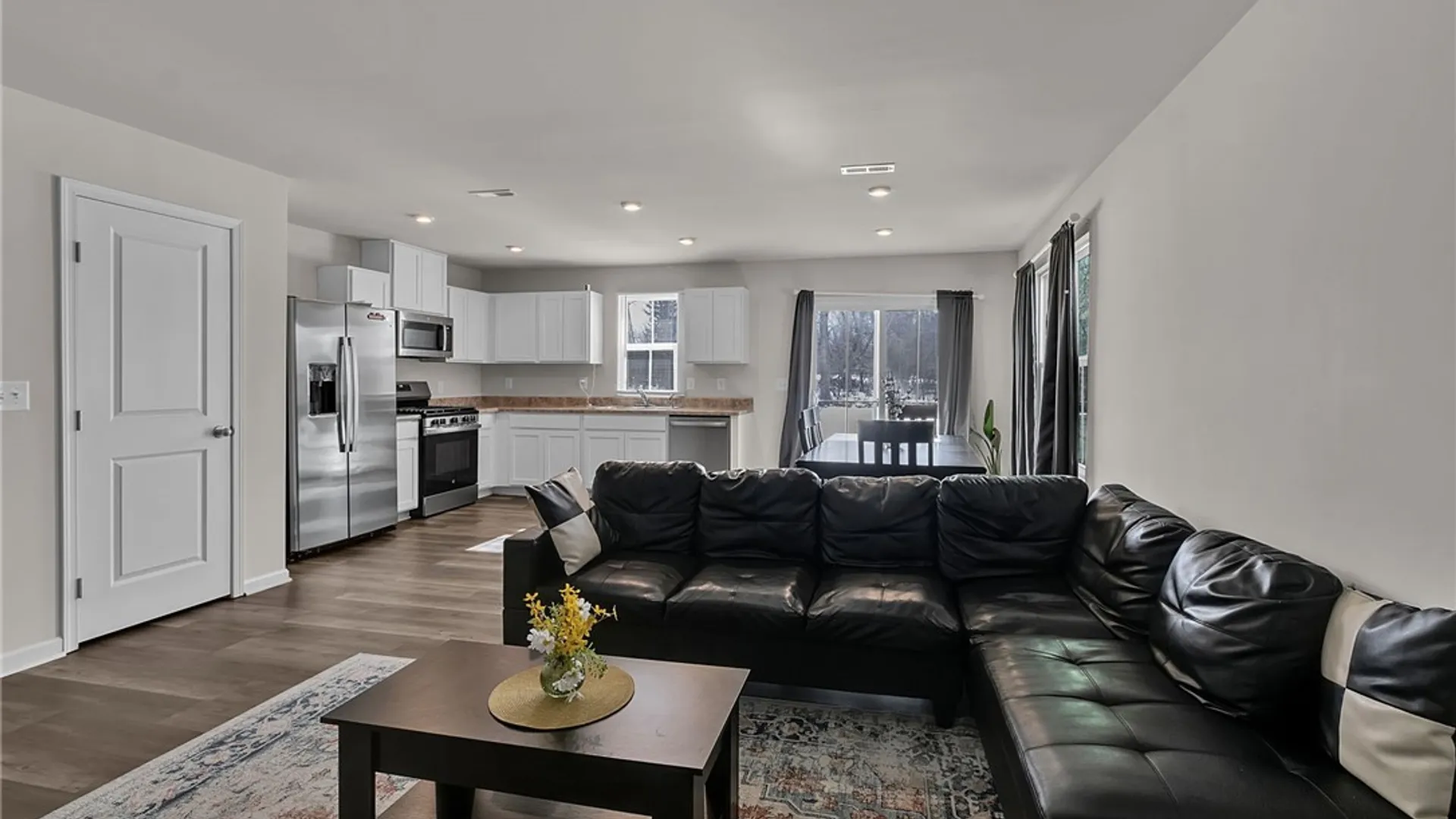 Property at 107 Grant Boulevard, West Seneca, NY 14218 8