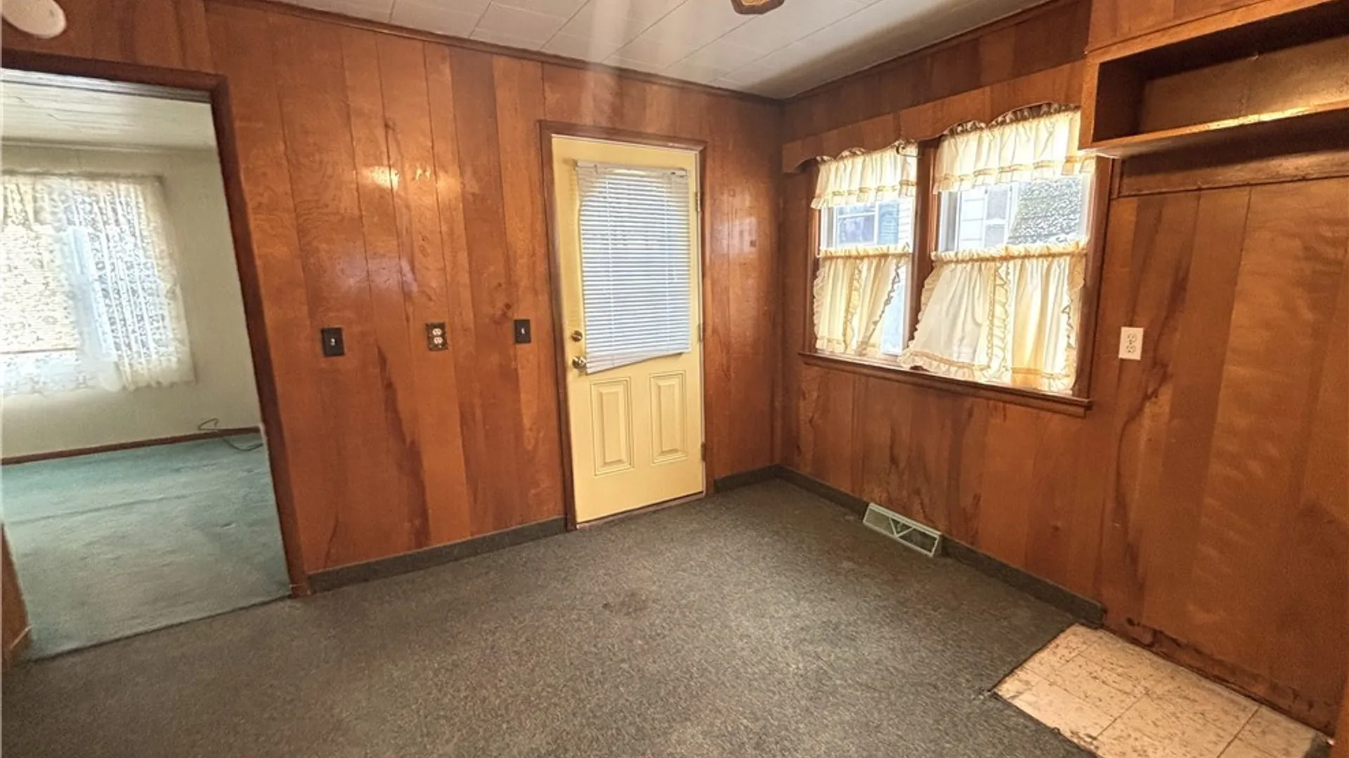 Property at 15 Franklin Street, Jamestown, NY 14701 6