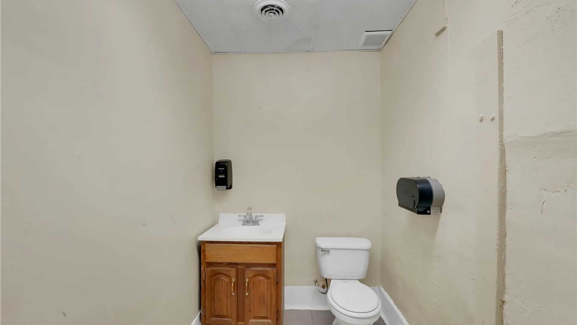 Property at 1862 Seneca #2 Street, Buffalo, NY 14210 8