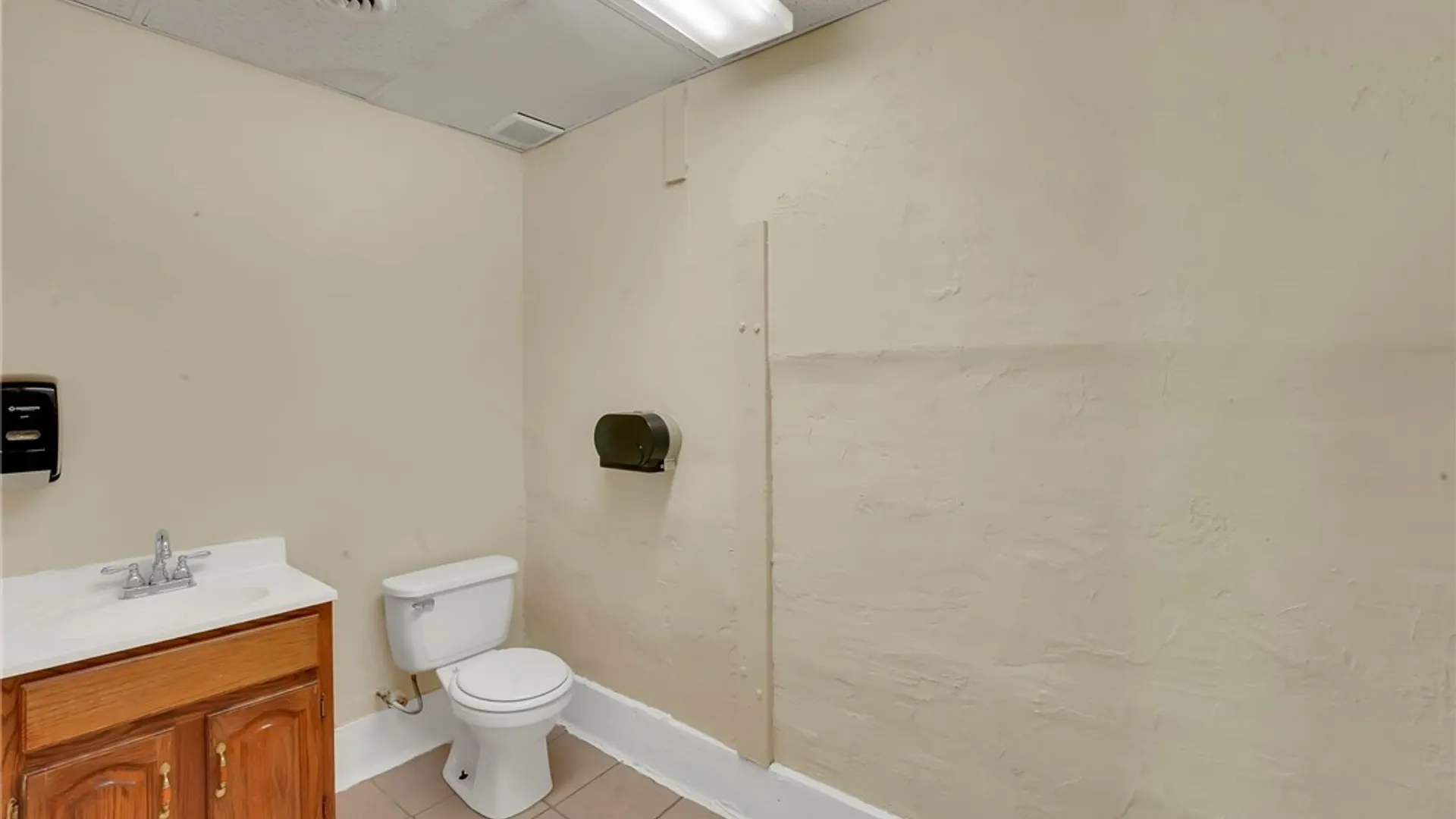 Property at 1862 Seneca #2 Street, Buffalo, NY 14210 9