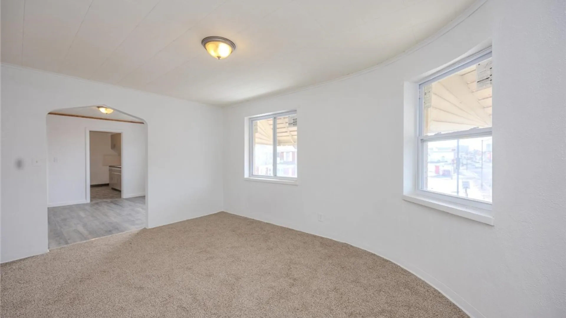 Property at 2101 Pine Avenue, Niagara Falls, NY 14301 12