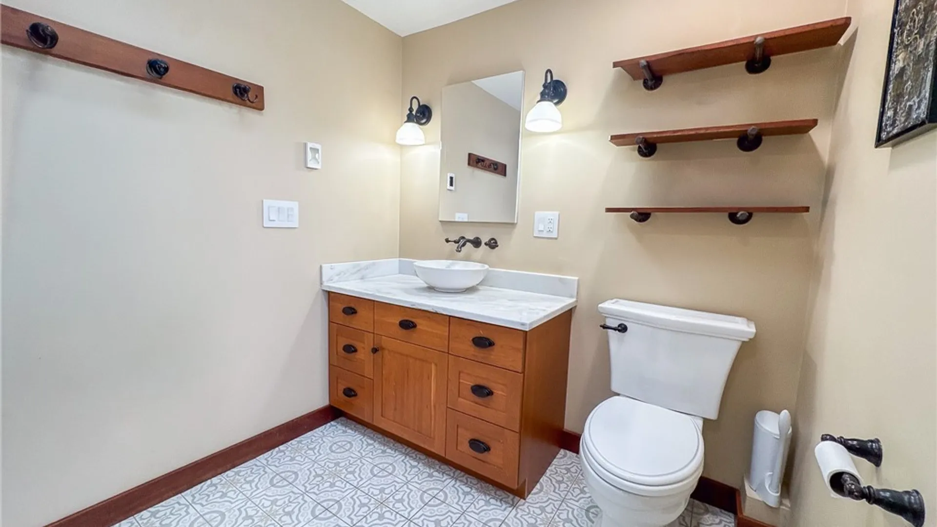 Property at 14 Hunter Avenue, Sennett, NY 13021 21