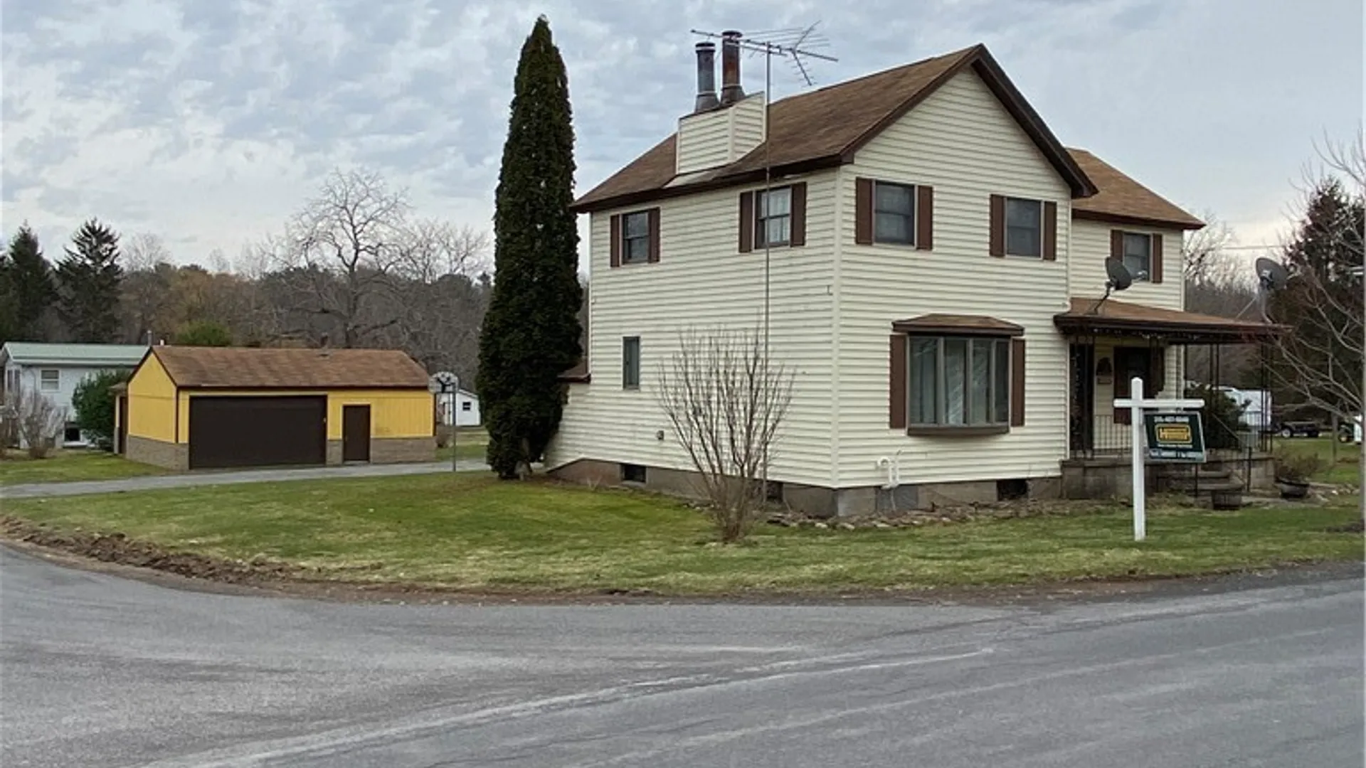 Property at 14582 Lake Street, Sterling, NY 13156 3