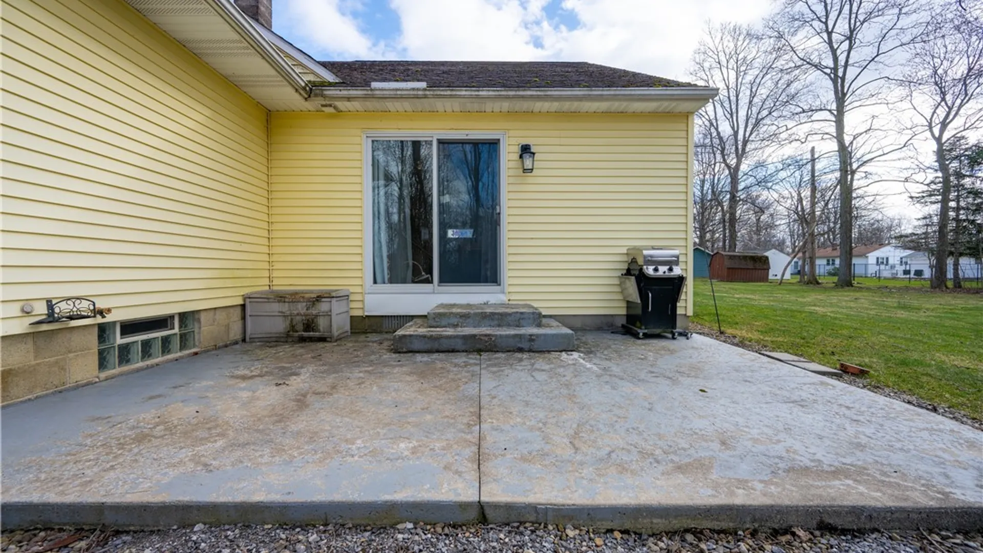 Property at 54 Glenwood Avenue, Evans, NY 14006 10