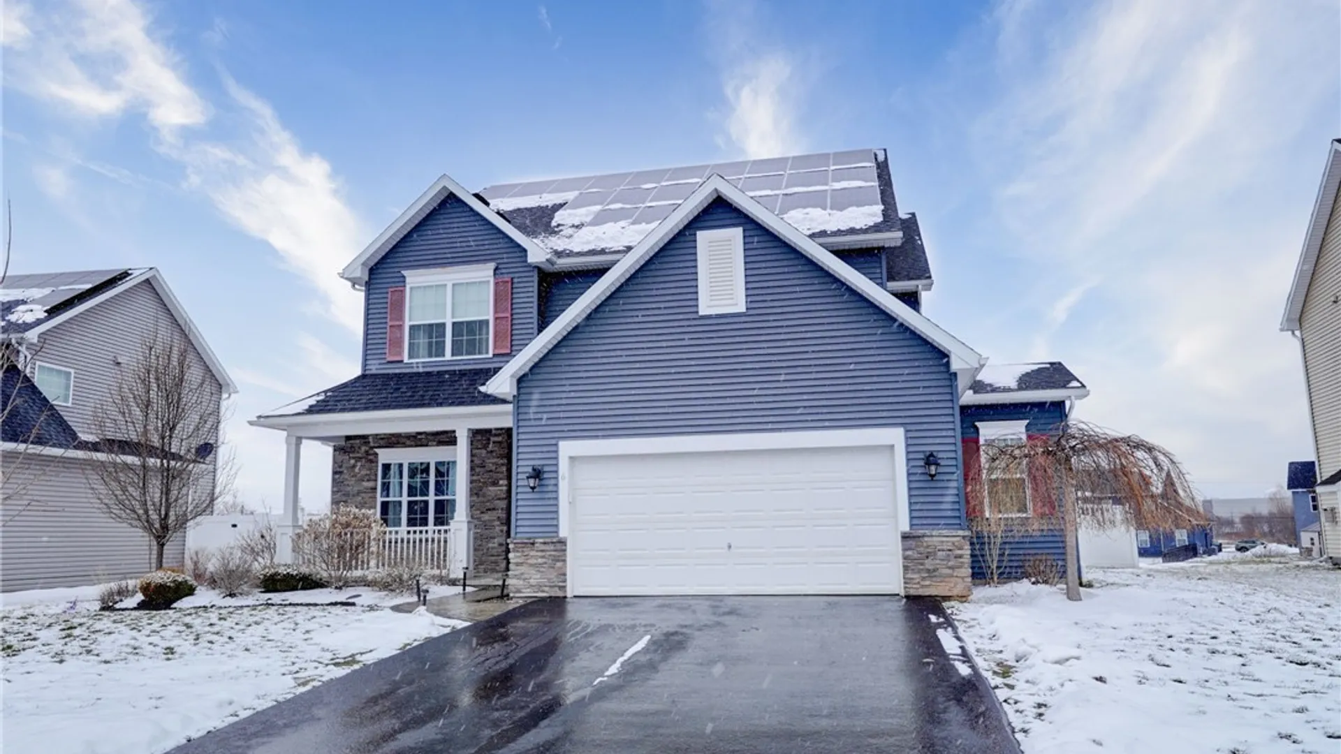 Property at 6 Etherington Cres, Chili, NY 14428 3