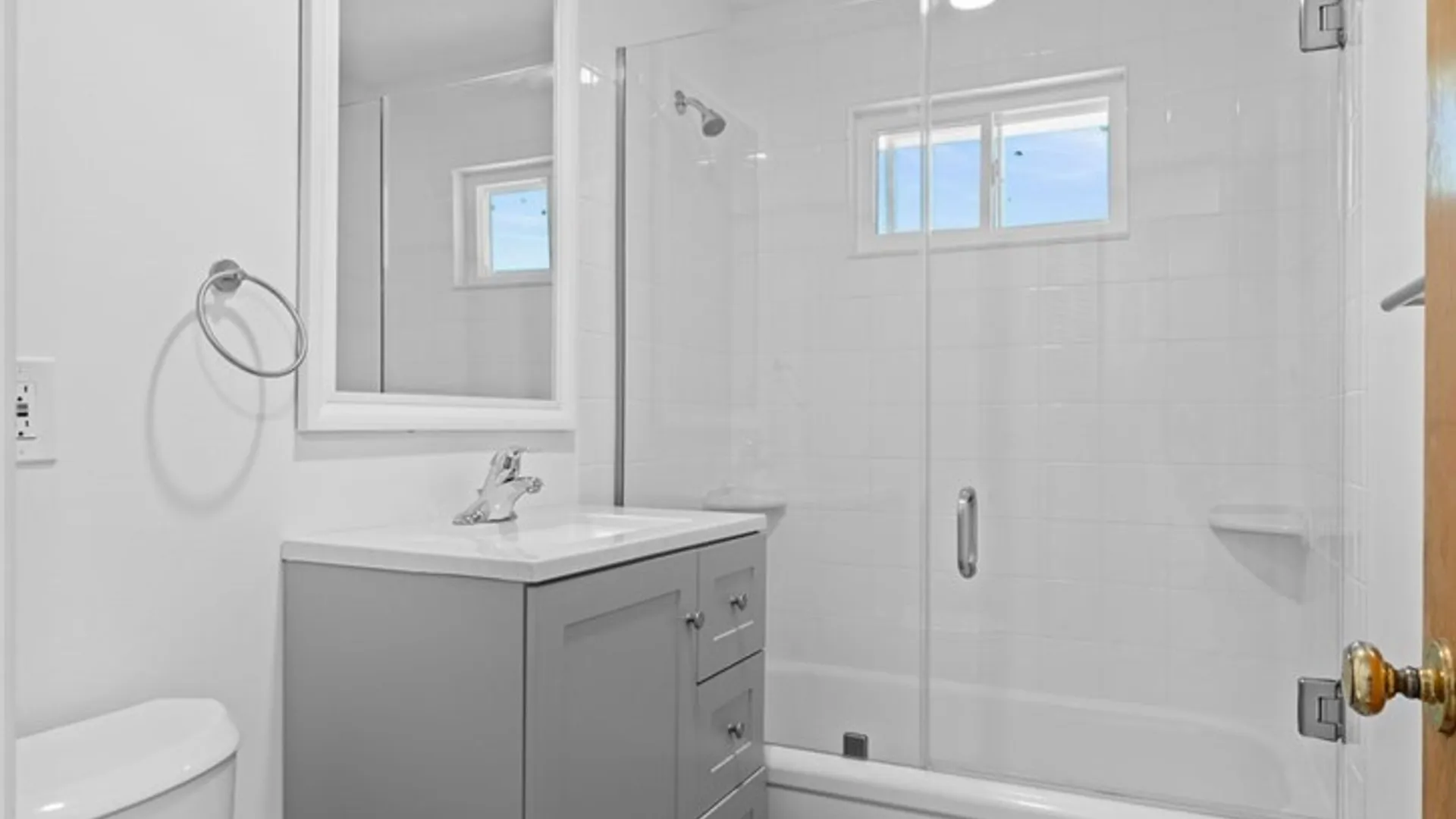 Property at 330 Draper Avenue, Geddes, NY 13219 13