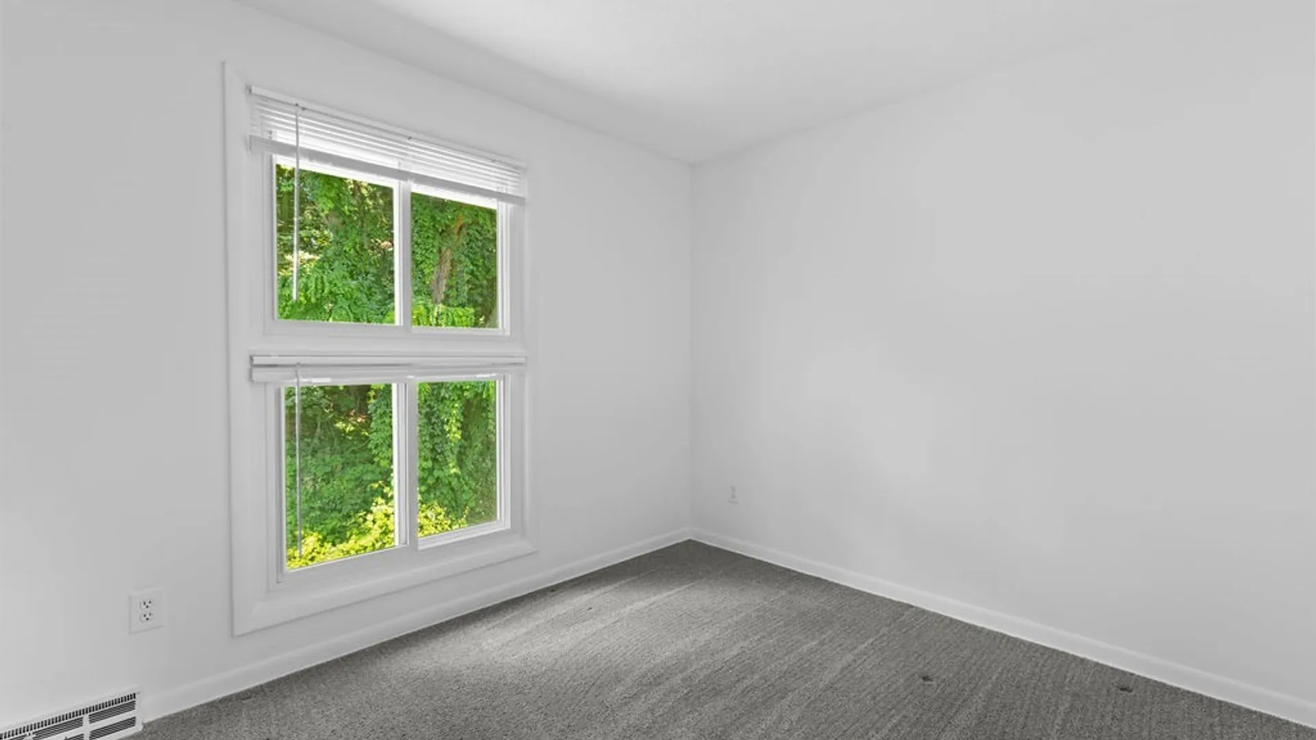 Property at 330 Draper Avenue, Geddes, NY 13219 15