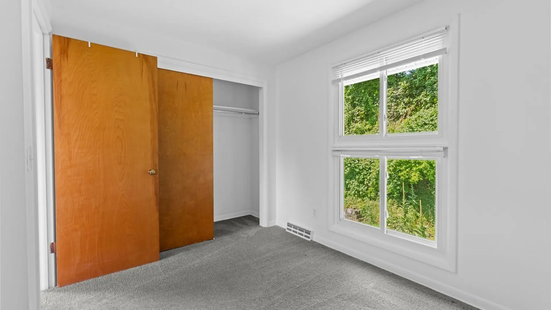 Property at 330 Draper Avenue, Geddes, NY 13219 16