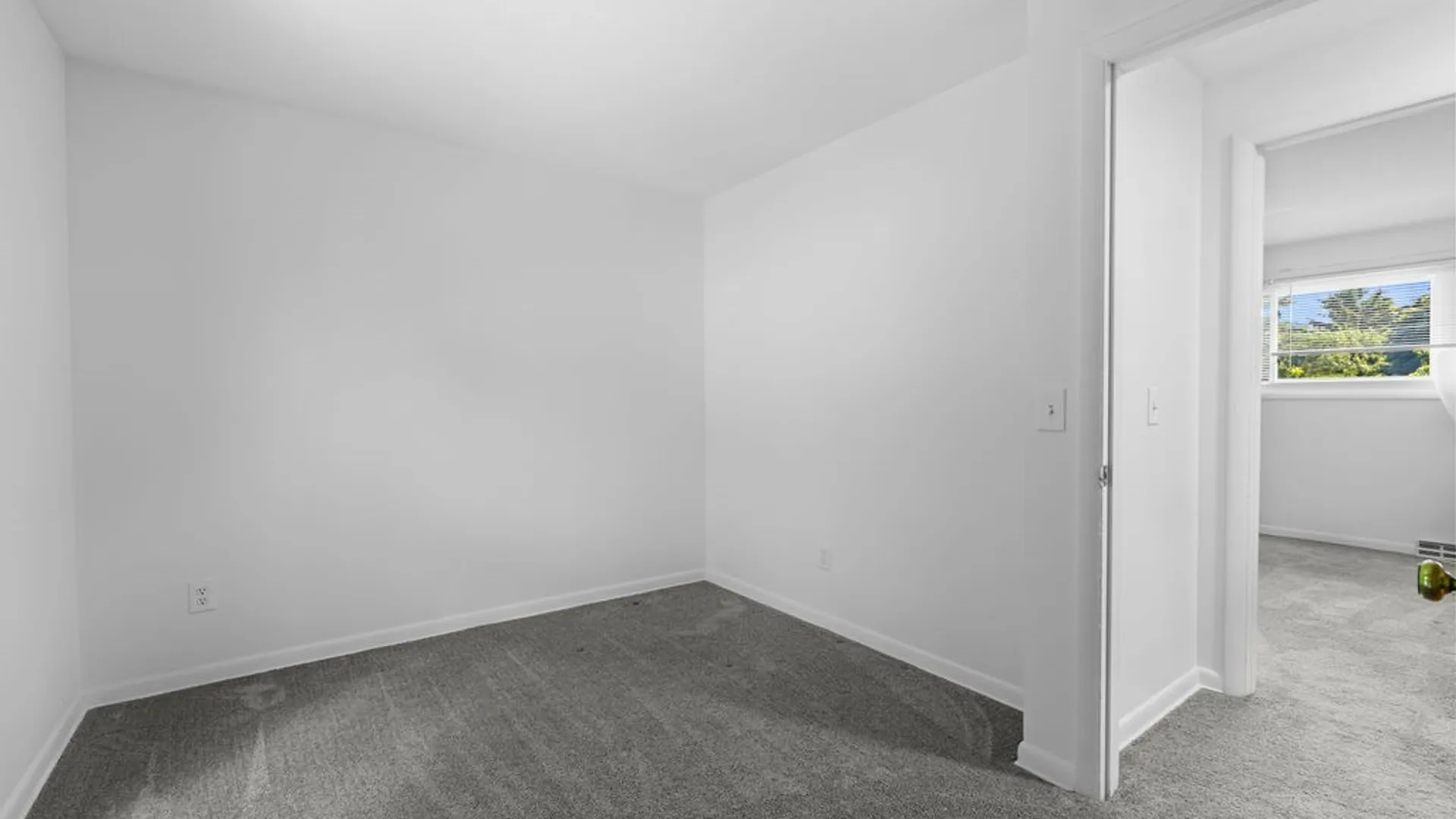 Property at 330 Draper Avenue, Geddes, NY 13219 17