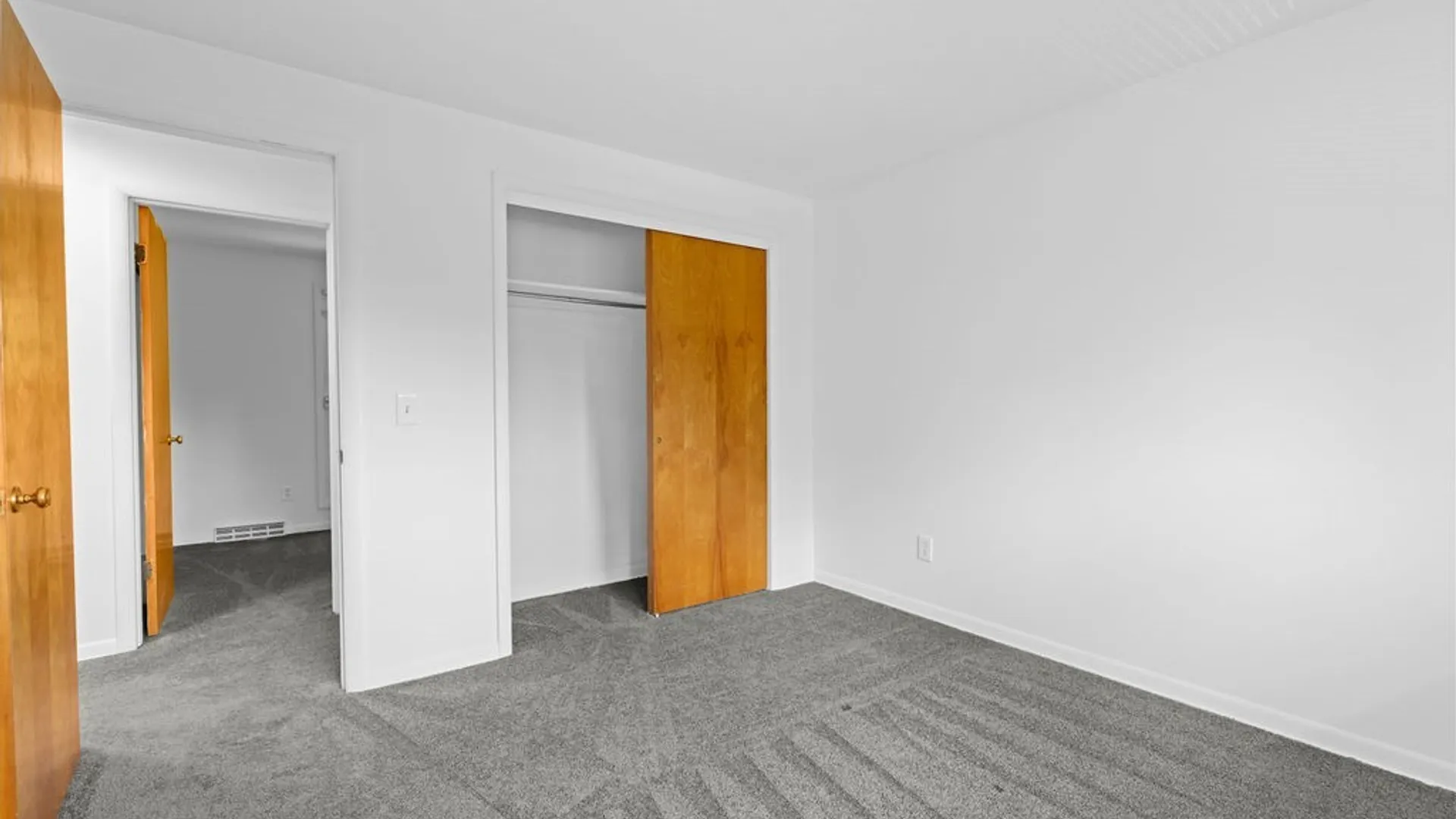 Property at 330 Draper Avenue, Geddes, NY 13219 19