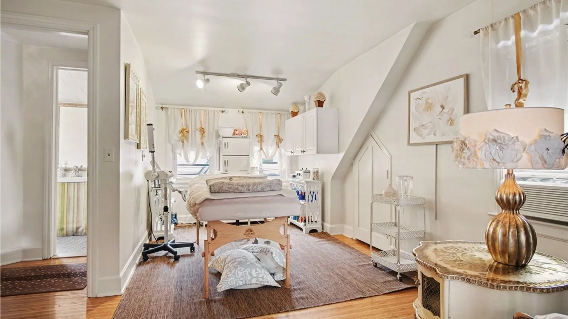 Property at 2383 Monroe Ave Avenue, Brighton, NY 14618 12