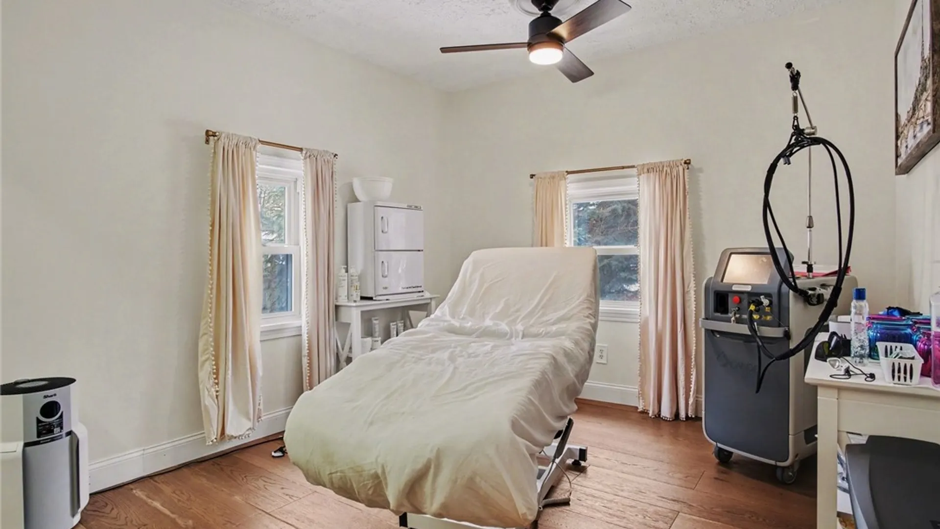 Property at 2383 Monroe Ave Avenue, Brighton, NY 14618 17