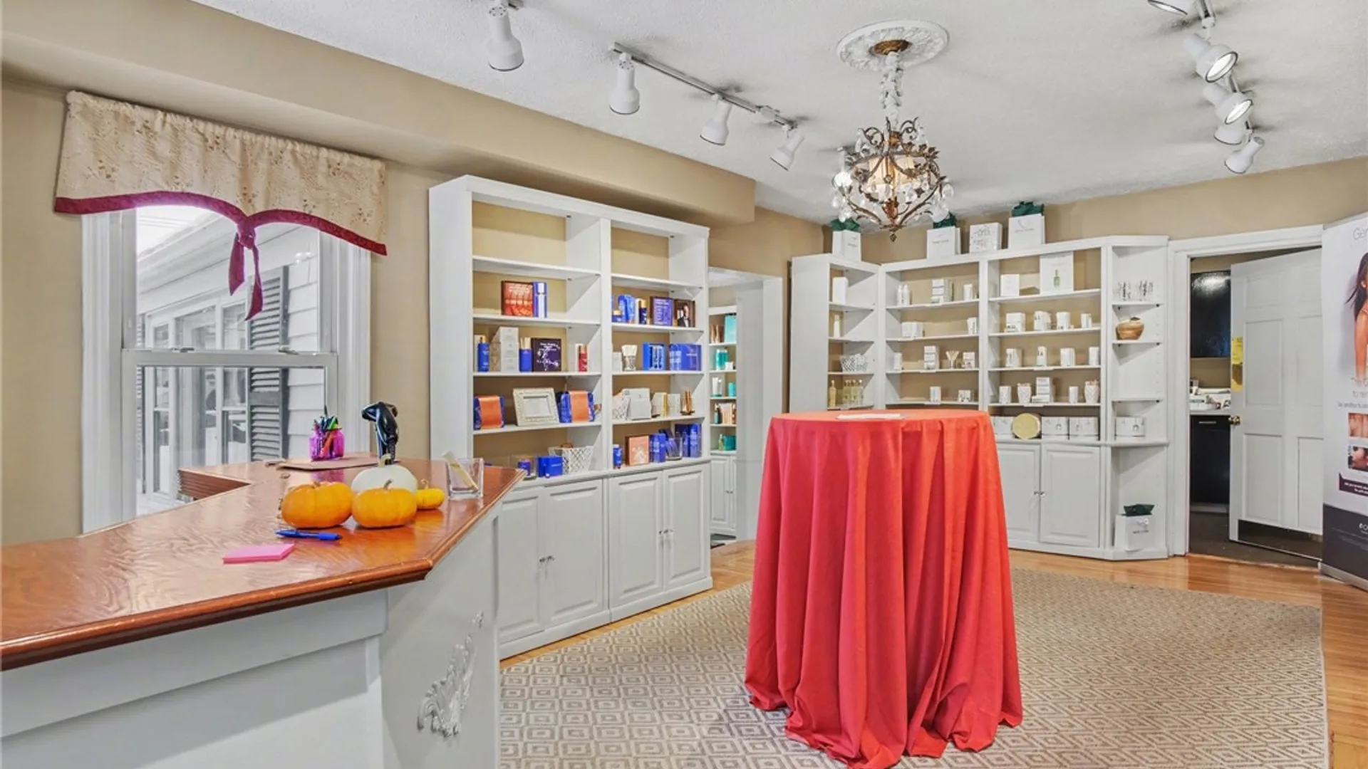 Property at 2383 Monroe Ave Avenue, Brighton, NY 14618 7