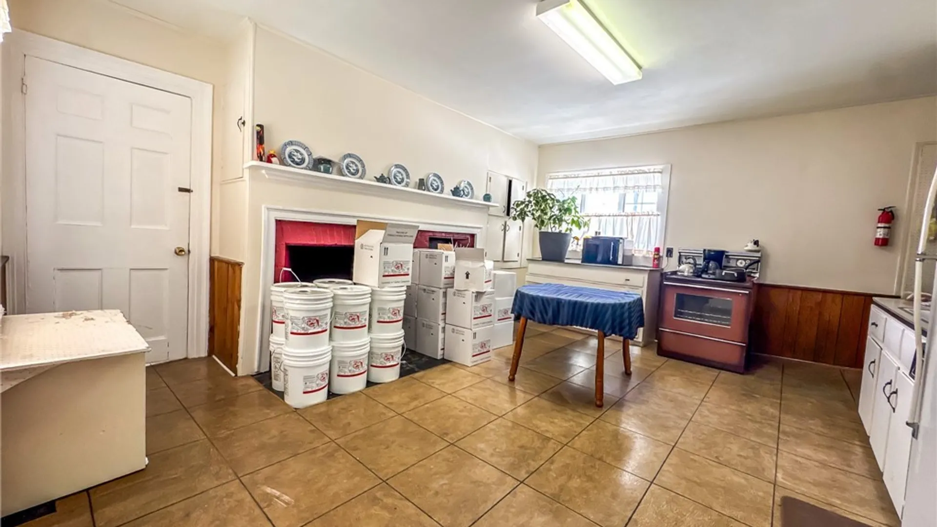 Property at 194 Genesee Street, Auburn, NY 13021 13