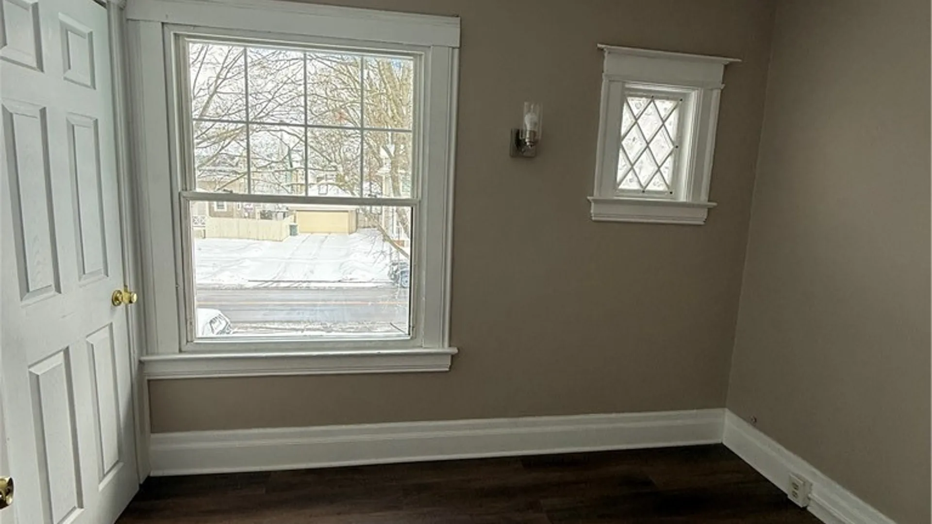 Property at 515 Arnett Boulevard, Rochester, NY 14619 11