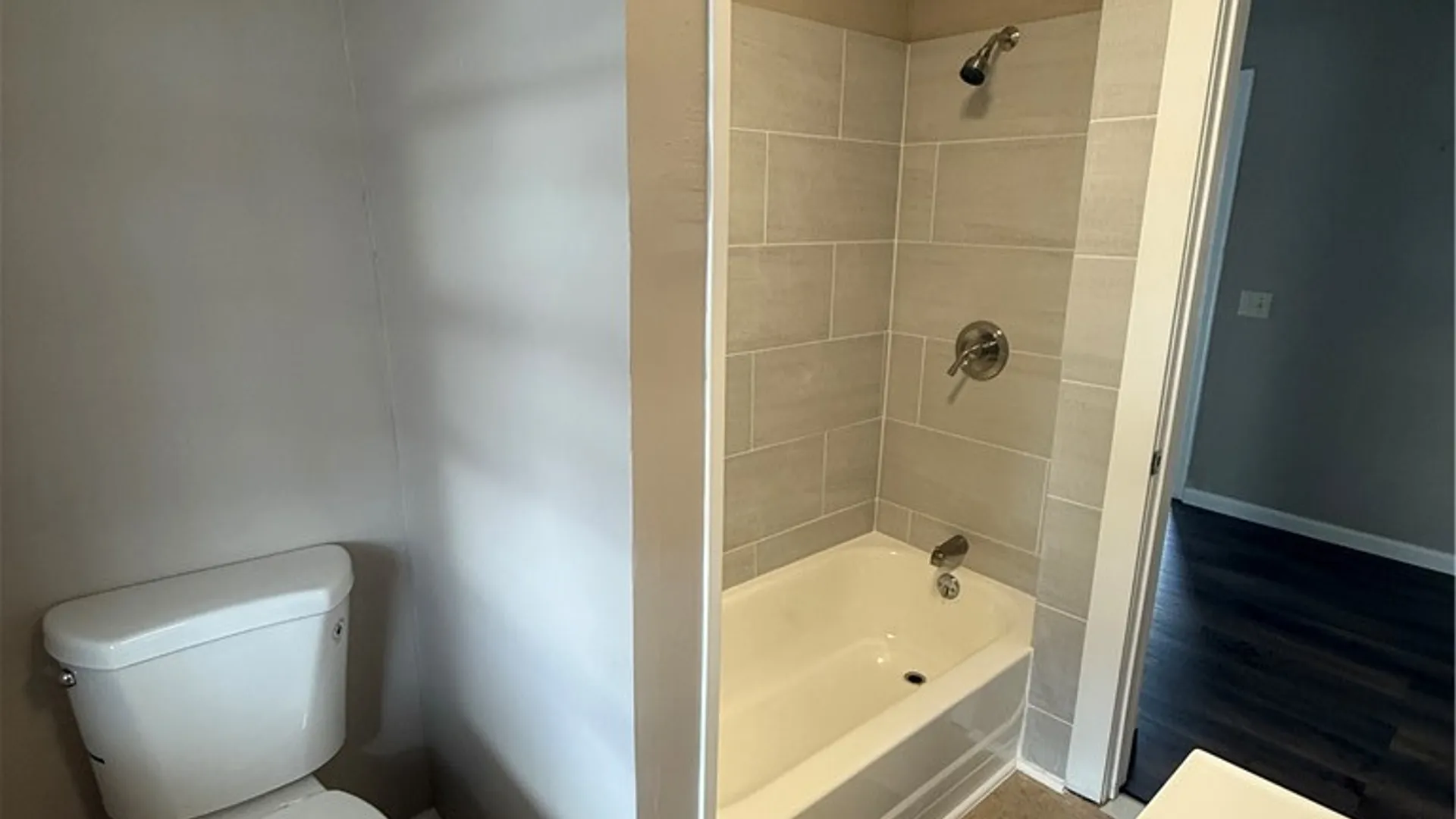 Property at 515 Arnett Boulevard, Rochester, NY 14619 16