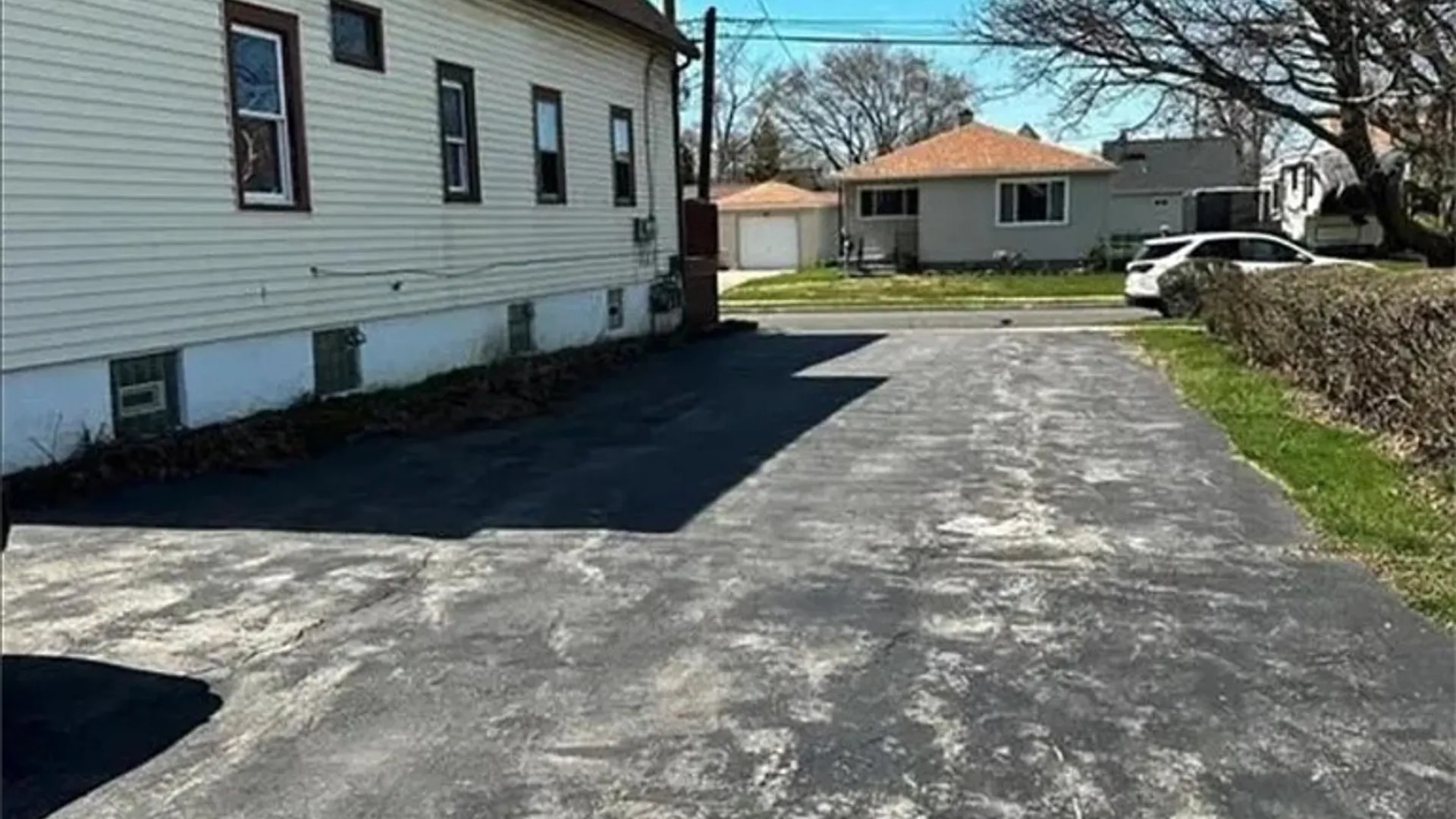 Property at 105 Griffith Street, Cheektowaga, NY 14212 2