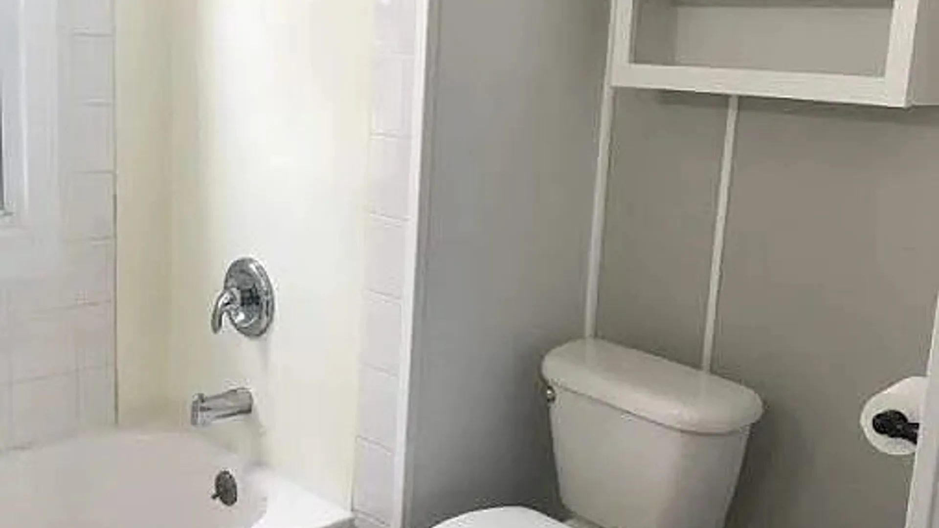 Property at 105 Griffith Street, Cheektowaga, NY 14212 4