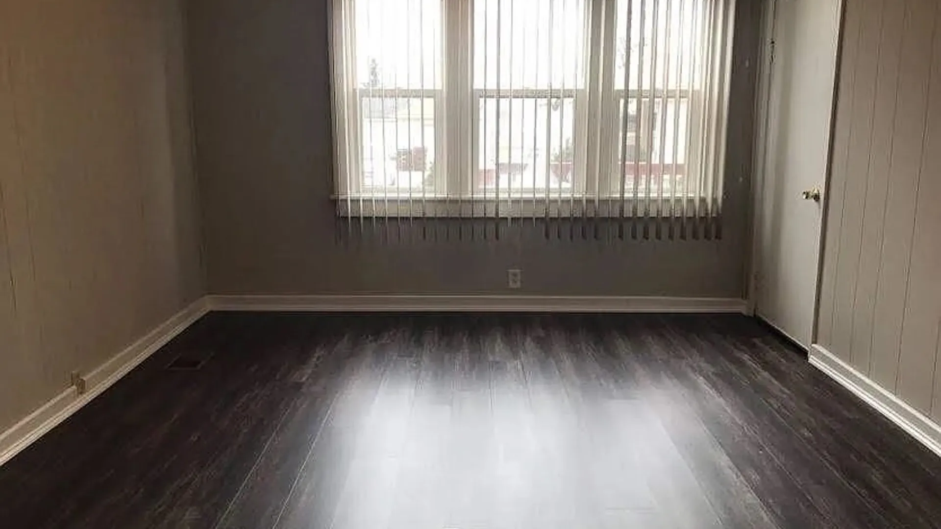 Property at 105 Griffith Street, Cheektowaga, NY 14212 5