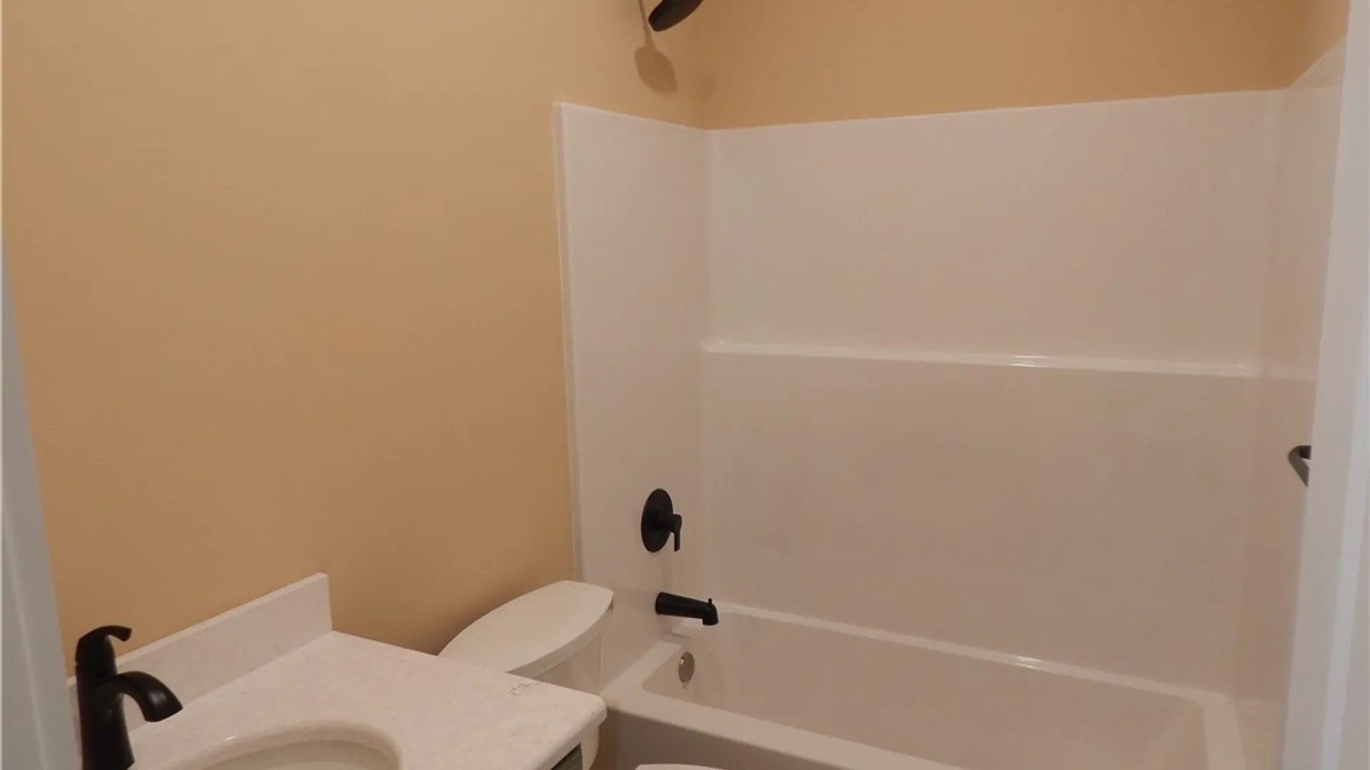 Property at 302 Bunker Hill, Syracuse, NY 13207 17