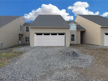 Property at 302 Bunker Hill, Syracuse, NY 13207