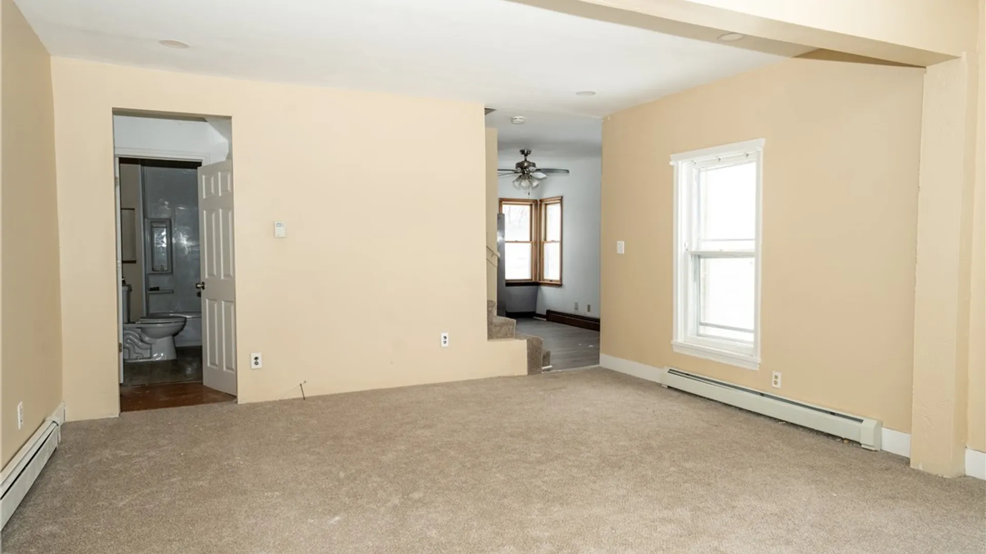 Property at 17 Harold Place, Lancaster, NY 14086 10