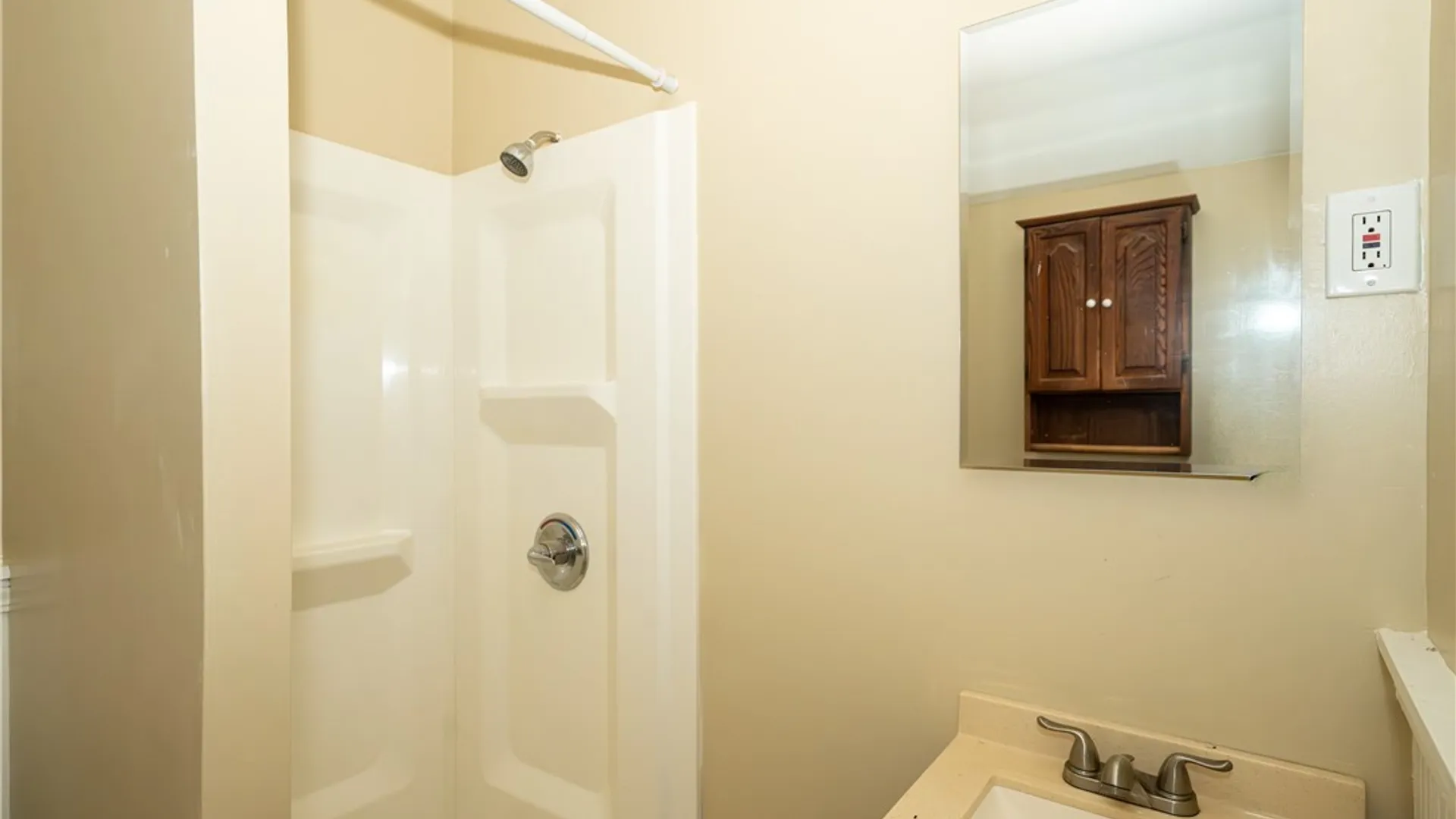 Property at 17 Harold Place, Lancaster, NY 14086 19