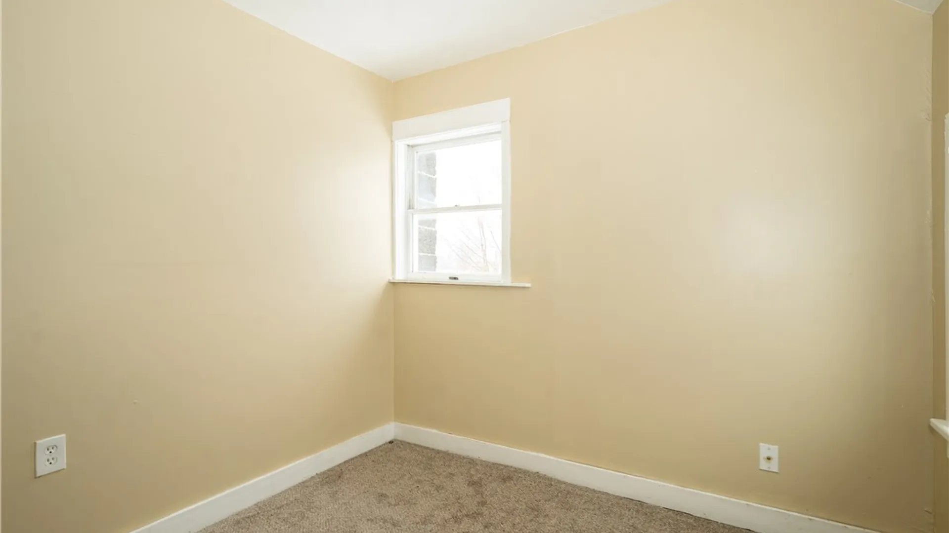 Property at 17 Harold Place, Lancaster, NY 14086 21