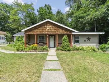 Property at 31 Hidley Avenue, North Greenbush, NY 12198