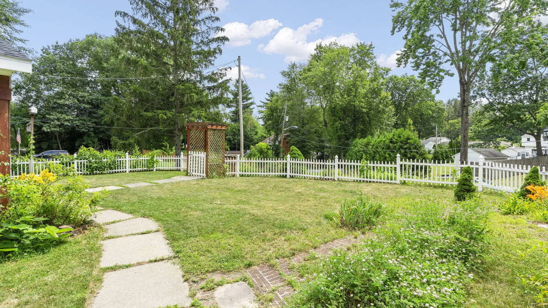 Property at 31 Hidley Avenue, North Greenbush, NY 12198 6