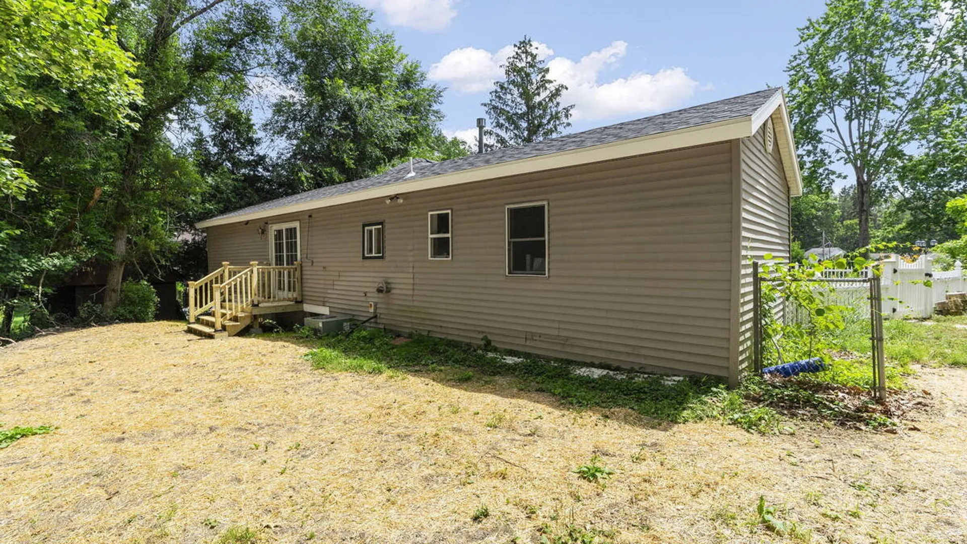 Property at 31 Hidley Avenue, North Greenbush, NY 12198 8