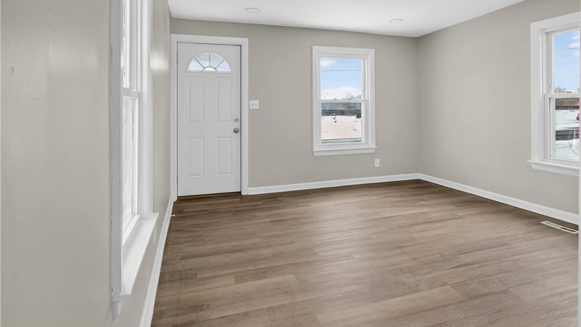 Property at 204 Maple Avenue, East Rochester, NY 14445 10