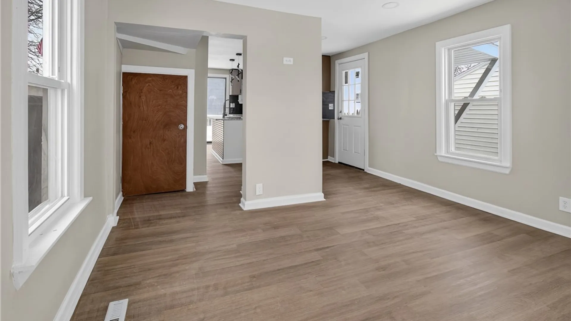 Property at 204 Maple Avenue, East Rochester, NY 14445 13