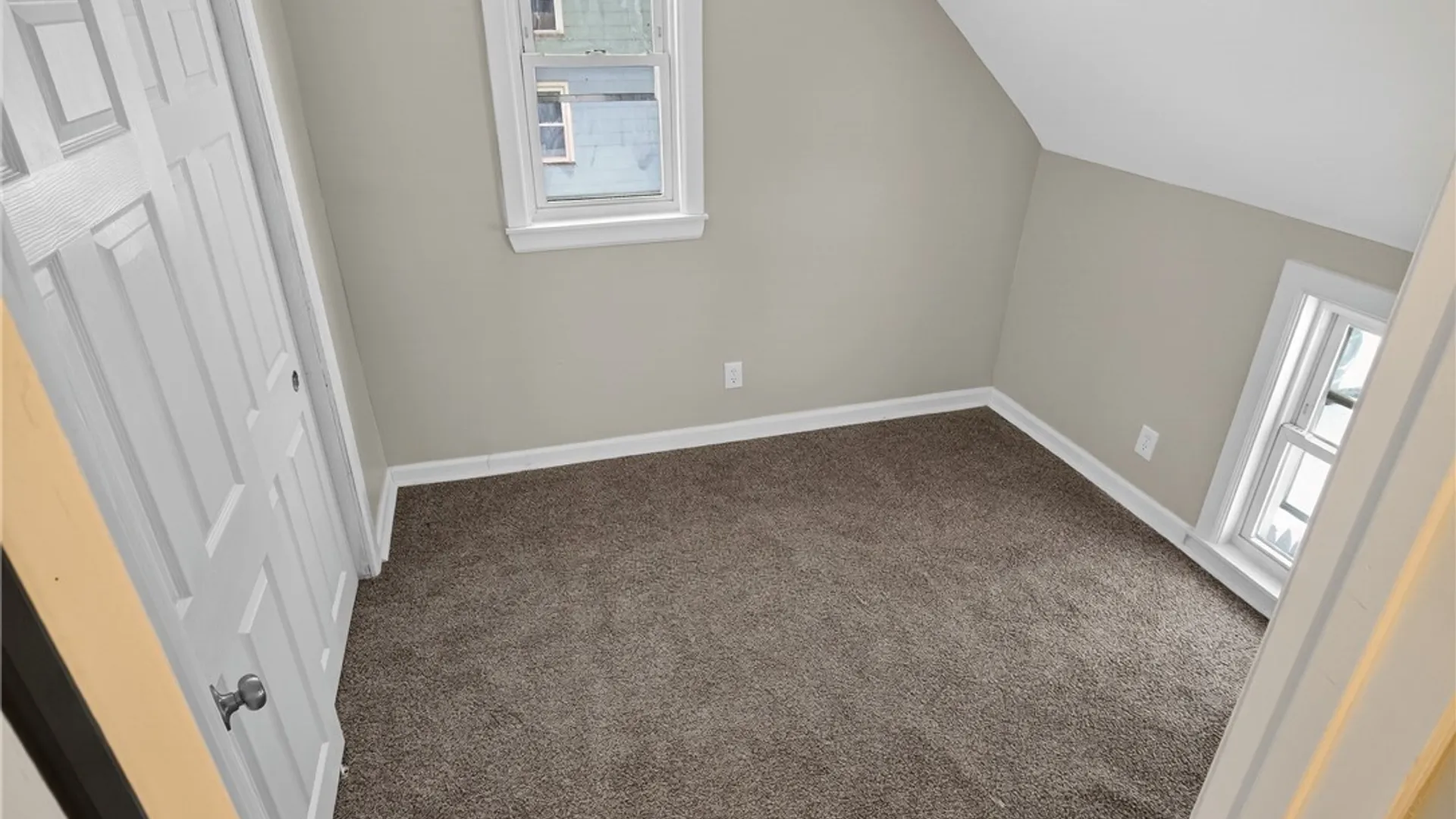 Property at 204 Maple Avenue, East Rochester, NY 14445 21