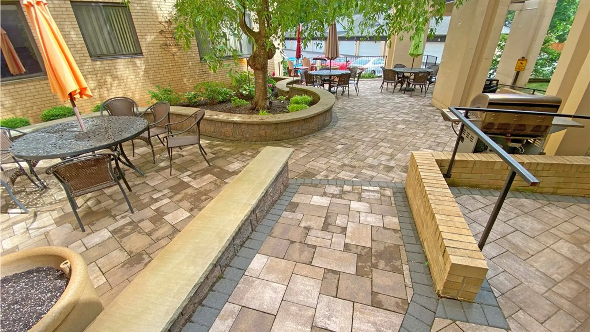 Property at 2505 East Avenue, Brighton, NY 14610 37