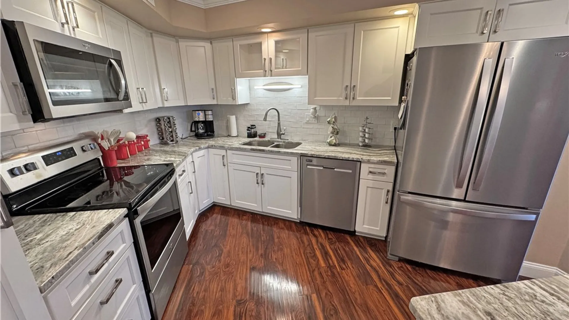 Property at 2505 East Avenue, Brighton, NY 14610 7