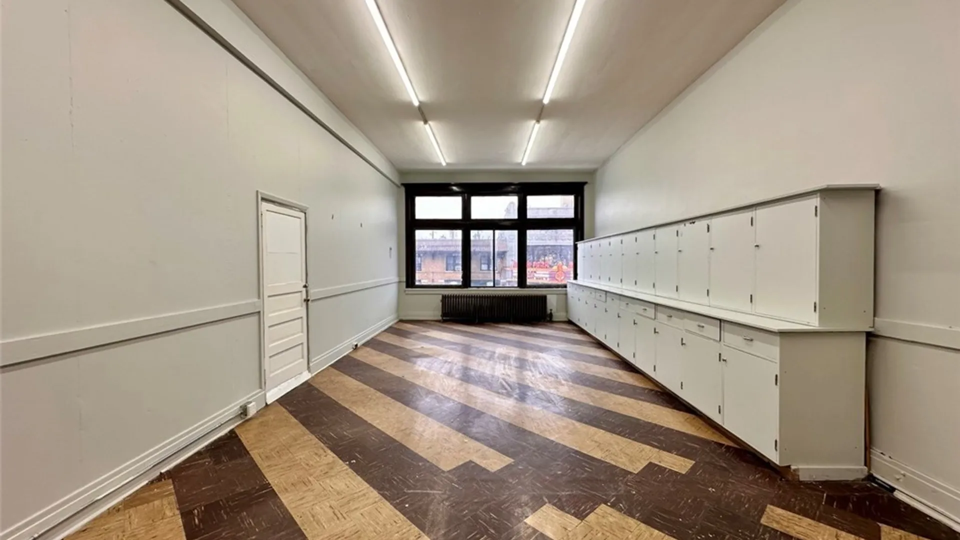 Property at 1413 Hertel Ste 17 Avenue, Buffalo, NY 14216 2