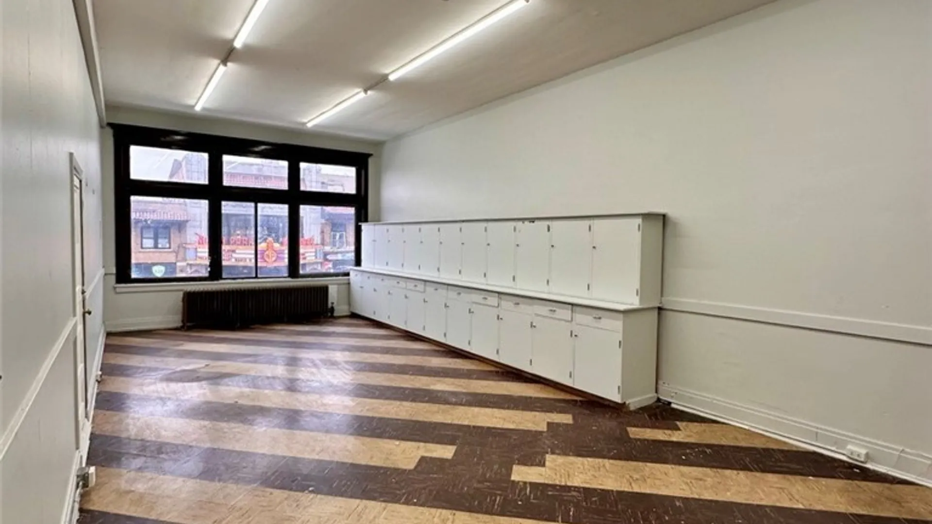 Property at 1413 Hertel Ste 17 Avenue, Buffalo, NY 14216 6