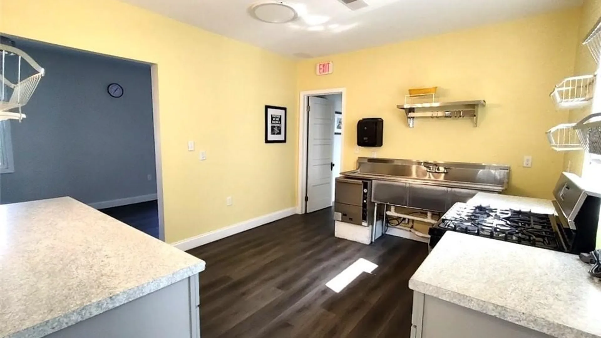 Property at 543 Park Avenue, Buffalo, NY 14204 29