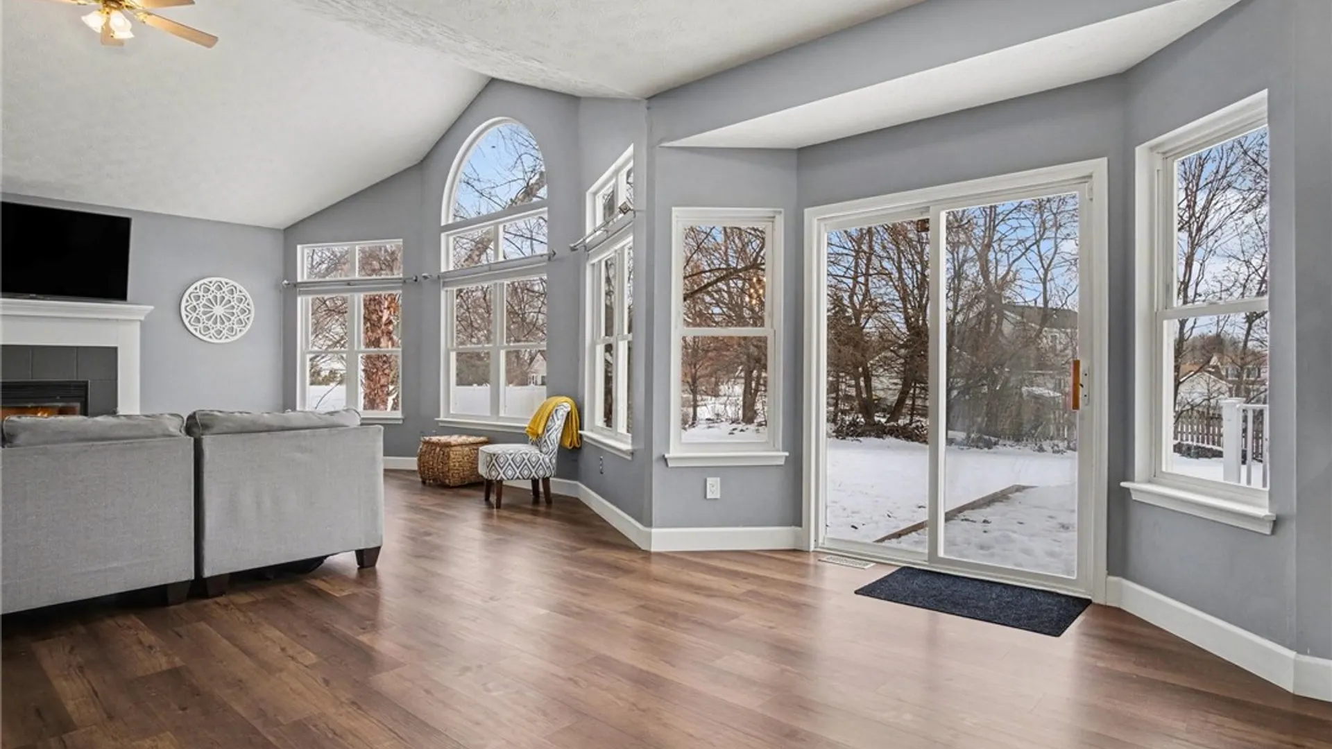 Property at 5 Alton Way, Henrietta, NY 14586 15