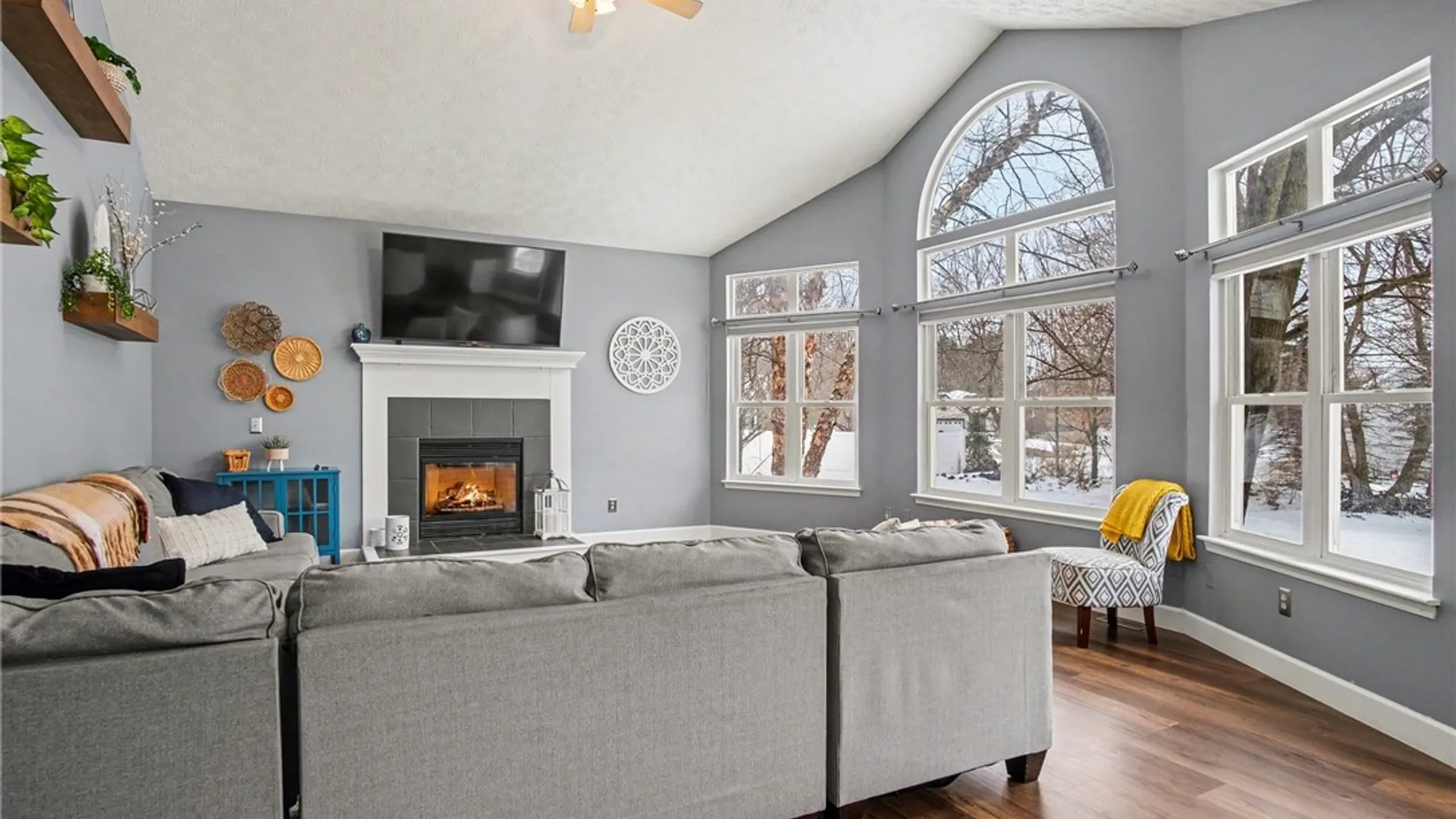 Property at 5 Alton Way, Henrietta, NY 14586 16