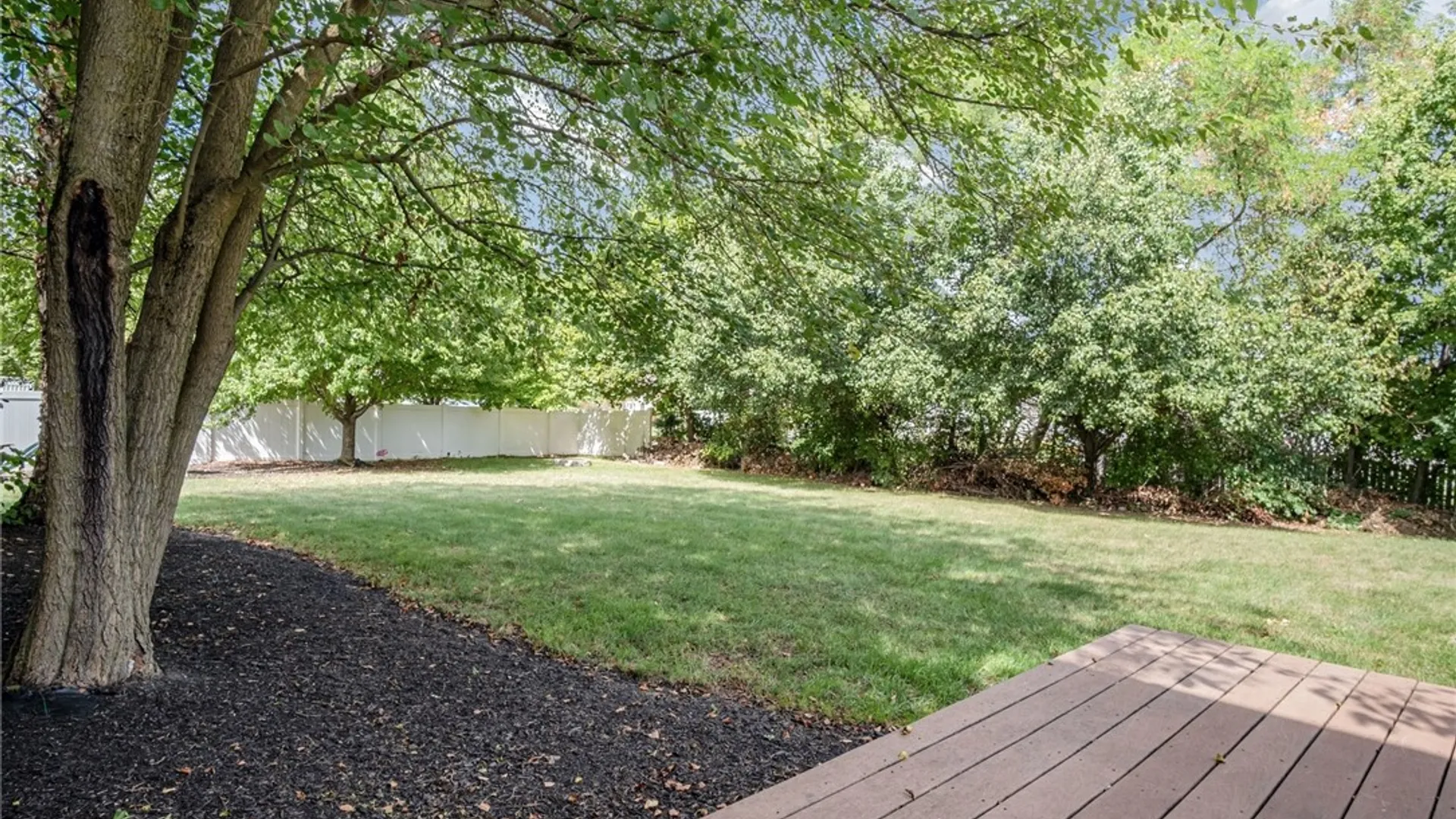 Property at 5 Alton Way, Henrietta, NY 14586 42